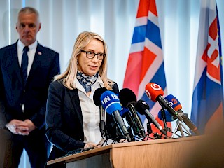 Fotogaléria k článku "Vláda SR a Slovalco podpísali memorandum: výroba primárneho hliníka v Žiari nad Hronom sa má obnoviť v roku 2027"