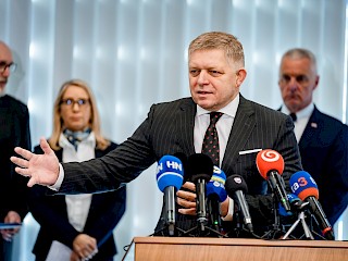 Fotogaléria k článku "Vláda SR a Slovalco podpísali memorandum: výroba primárneho hliníka v Žiari nad Hronom sa má obnoviť v roku 2027"