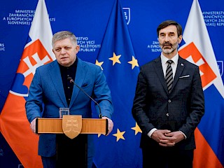Fotogaléria k článku "Robert Fico: Vláda sa aktuálne zaoberá otázkou, ako dostať domov na Slovensko tých najzraniteľnejších"