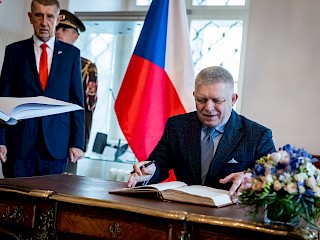Fotogaléria k článku "Robert Fico: Spoločné rokovanie slovenskej a českej vlády bolo hlasom zdravého rozumu"