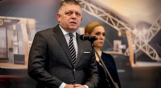 Robert Fico: Keď Slovnaft vráti ropu do štátnych hmotných rezerv, môžeme zrušiť stav ropnej núdze