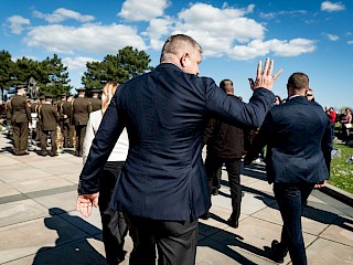 Fotogaléria k článku "Robert Fico: Mier je najcennejšou hodnotou, ktorú máme, za nič iné nestojí bojovať"