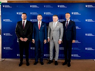 Fotogaléria k článku "Robert Fico: Pacienta nezaujíma, kto je vlastník nemocnice, chce dobrú prístupnú zdravotnú starostlivosť"