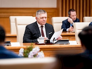 Fotogaléria k článku "Robert Fico v Hanoji: Slovensko a Vietnam majú potenciál najmä na rozvoj spolupráce v oblasti atómovej energie a zbrojárskeho priemyslu"