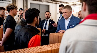 Robert Fico: Za minútu nájdete desať právnikov, ale jedného remeselníka hľadáte desať dní