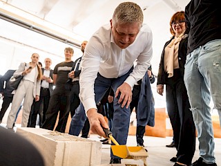 Fotogaléria k článku "Robert Fico: Za minútu nájdete desať právnikov, ale jedného remeselníka hľadáte desať dní"