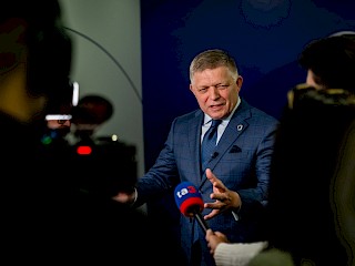 Fotogaléria k článku "Robert Fico na samite EPC: Európa si uvedomuje, že sa musí postarať sama o seba"