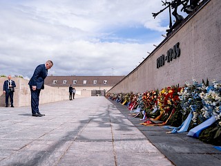 Fotogaléria k článku "Predseda vlády SR Robert Fico na návšteve Bavorska"