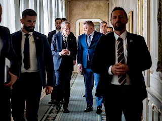 Fotogaléria k článku "Predseda vlády SR Robert Fico rokoval s rakúskym prezidentom Alexandrom Van der Bellenom"