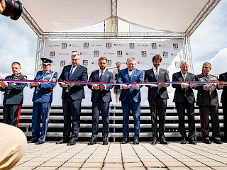 Fotogaléria k článku "Predseda vlády SR Robert Fico na medzinárodnom veľtrhu IDEB"