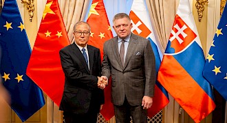 Predseda vlády SR R. Fico prijal prvého podpredsedu parlamentu Číny Li Chung-čunga