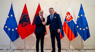 Predseda vlády SR Robert Fico sa stretol s prezidentom Albánska Bajramom Begajom