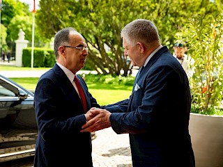 Fotogaléria k článku "Predseda vlády SR Robert Fico sa stretol s prezidentom Albánska Bajramom Begajom"