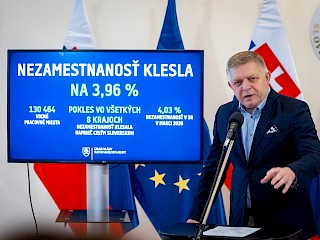 Fotogaléria k článku "Robert Fico: Vláda chce predložiť 1. balík prorastových opatrení na najbližšom rokovaní NR SR"