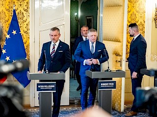 Fotogaléria k článku "R. Fico: Traja slovenskí najvyšší ústavní činitelia sú spolu"