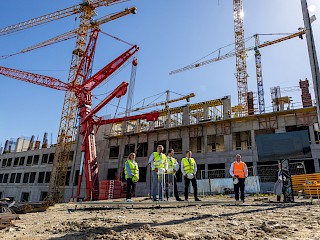 Fotogaléria k článku "R. Fico: Vláda SR plne podporuje výstavbu prešovskej nemocnice"