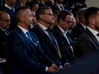 Fotogaléria k článku "Výjazdové rokovanie vlády SR v Haniske: Vyše 2,9 mil. eur pre regióny Košice-okolie, Spišská Nová Ves a Gelnica"