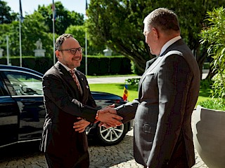 Fotogaléria k článku "Robert Fico sa stretol s predsedom vlády Andorského kniežatstva Xavierom Espotom Zamorom"