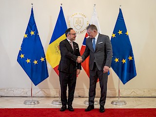 Fotogaléria k článku "Robert Fico sa stretol s predsedom vlády Andorského kniežatstva Xavierom Espotom Zamorom"