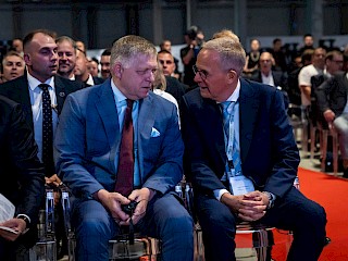 Fotogaléria k článku "Robert Fico: Investícia Winkelmann je významným počinom tak pre Rimavskú Sobotu, ako aj pre celý banskobystrický región"