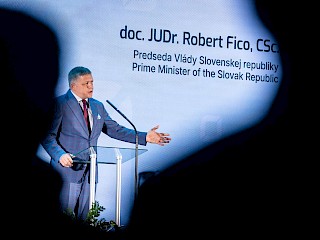 Fotogaléria k článku "Robert Fico: Investícia Winkelmann je významným počinom tak pre Rimavskú Sobotu, ako aj pre celý banskobystrický región"