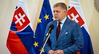 Vláda rešpektuje Ústavný zákon o rozpočtovej zodpovednosti, formálnu žiadosť o vyslovenie dôvery Robert Fico predloží zajtra v Národnej rade SR