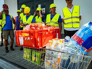 Fotogaléria k článku "Robert Fico o ľuďoch pracujúcich vo vysokých teplotách: Robiť v týchto podmienkach je niekedy na hranici hrdinstva"