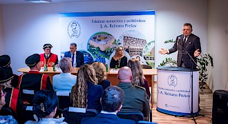Premiér Robert Fico na otvorení akademického roka v Prešove: Výstavba novej nemocnice v Prešove bude pokračovať podľa plánu