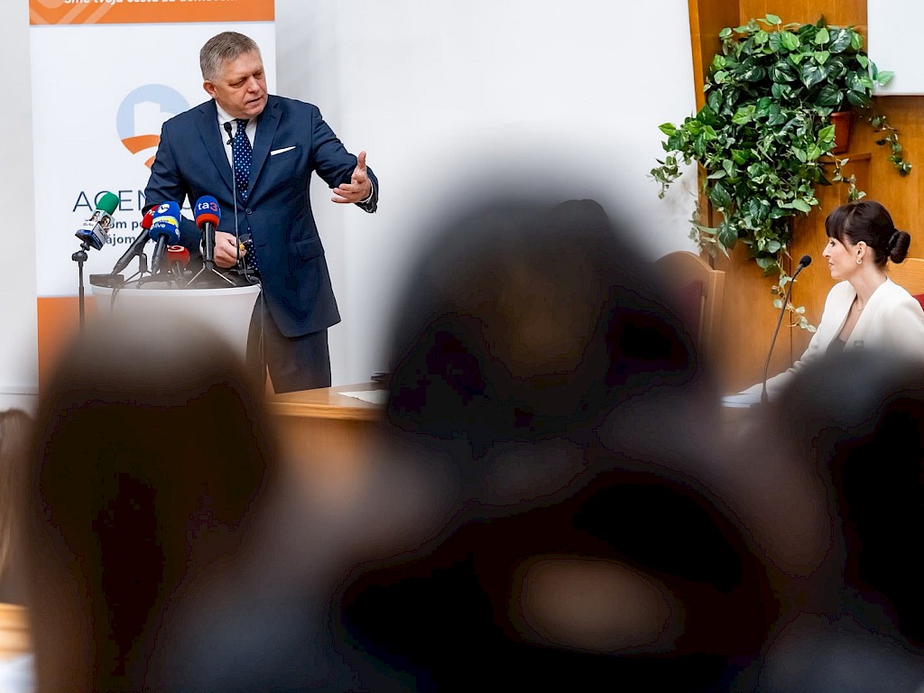 Fotogaléria k článku "Robert Fico: Hľadajme cesty, ako urýchliť výstavbu ďalších nájomných bytov"