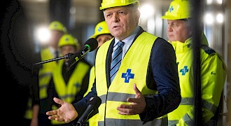 R. Fico: Nová nemocnica v Martine má hotovú hrubú stavbu a vláda garantuje pokračovanie výstavby aj v roku 2027