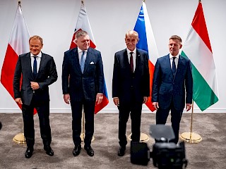 Fotogaléria k článku "R. Fico: Premiéri V4 majú rovnaký záujem, a to je riešenie vysokých cien elektrickej energie"