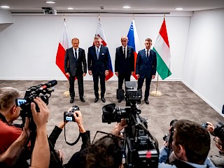 Fotogaléria k článku "R. Fico: Premiéri V4 majú rovnaký záujem, a to je riešenie vysokých cien elektrickej energie"