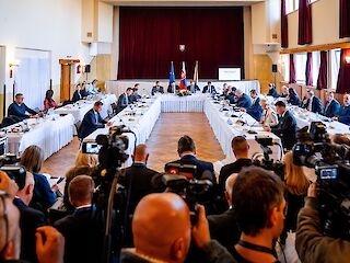 Fotogaléria k článku "Vláda v Dubovom podporila rozvoj regiónov Turca, Oravy a severného Slovenska sumou viac ako 2,3 milióna eur"