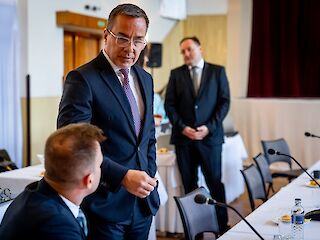 Fotogaléria k článku "Vláda v Dubovom podporila rozvoj regiónov Turca, Oravy a severného Slovenska sumou viac ako 2,3 milióna eur"