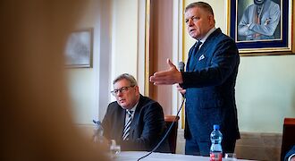 Premiér Robert Fico diskutoval so študentmi v Martine