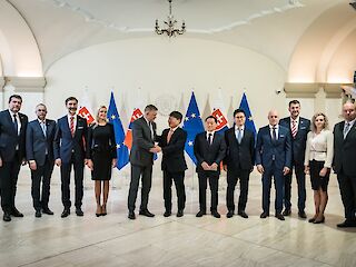 Fotogaléria k článku "Investícia v hodnote 170 miliónov eur vytvorí v Novákoch viac ako 270 pracovných miest"