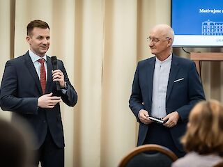 Fotogaléria k článku "Jeden z najúspešnejších spisovateľov v SR Jozef Banáš o Štefánikovi, Baťovi a Stodolovi"