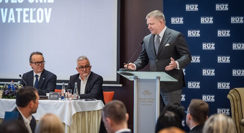 Premiér Robert Fico vystúpil na Sneme RÚZ