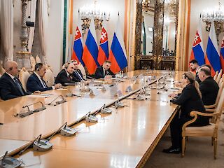 Fotogaléria k článku "Predseda vlády SR Robert Fico rokoval v Moskve s prezidentom Ruskej federácie Vladimirom Putinom"