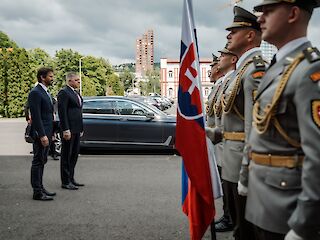 Fotogaléria k článku "Premiér: Nastal obrovský rozmach obranného priemyslu a výroby munície v SR"