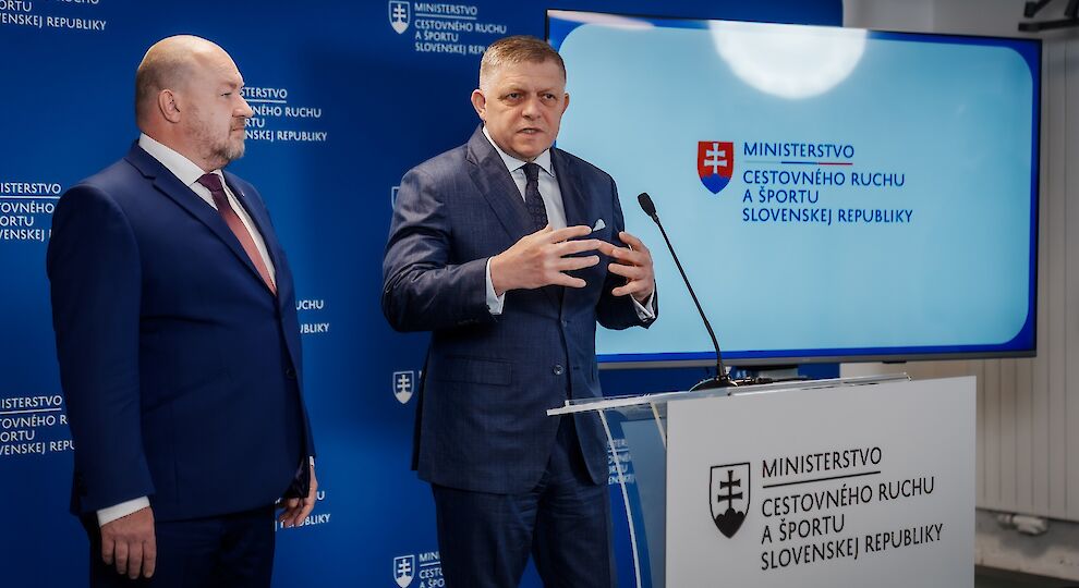 Predseda vlády SR Robert Fico na Ministerstve cestovného ruchu a športu SR