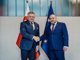 Fotogaléria k článku "Predseda vlády SR Robert Fico na Ministerstve cestovného ruchu a športu SR"