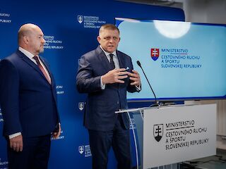 Fotogaléria k článku "Predseda vlády SR Robert Fico na Ministerstve cestovného ruchu a športu SR"