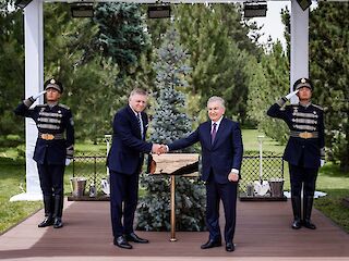 Fotogaléria k článku "Historicky prvá návšteva predsedu vlády SR v Uzbekistane"