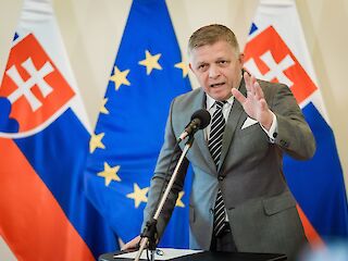 Fotogaléria k článku "Predseda vlády SR Robert Fico: Medzinárodné ratingové agentúry potvrdzujú zodpovedné riadenie slovenských verejných financií. Pre Slovensko pripravíme novú strategickú víziu"