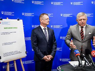 Fotogaléria k článku "Predseda vlády Robert Fico zhodnotil plnenie Plánu obnovy a odolnosti SR"