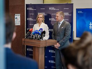 Fotogaléria k článku "Robert Fico: Nebudem nikdy súhlasiť s tým, aby slovenské domácnosti platili viacej za plyn kvôli Ukrajine"