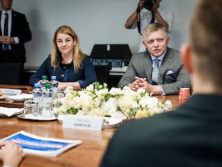 Fotogaléria k článku "Robert Fico: Nebudem nikdy súhlasiť s tým, aby slovenské domácnosti platili viacej za plyn kvôli Ukrajine"