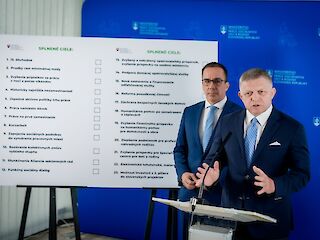 Fotogaléria k článku "R. Fico na ministerstve práce: 13. dôchodok je nedotknuteľný"