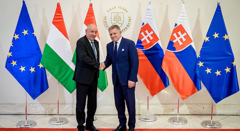 Predseda vlády Slovenskej republiky absolvoval bilaterálne stretnutie s prezidentom Maďarska